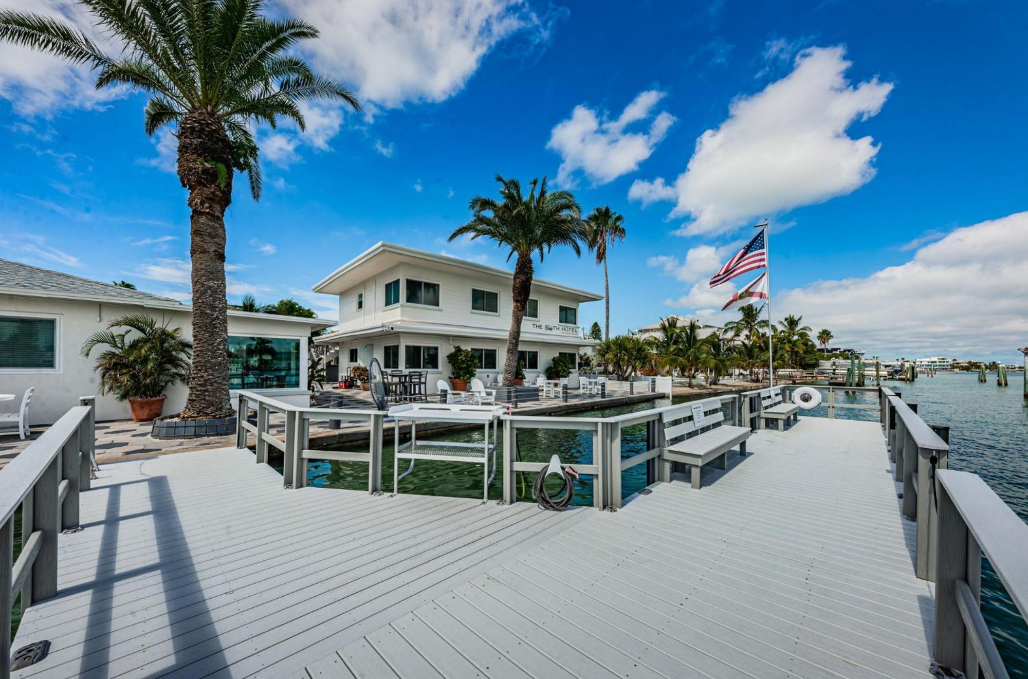 The Roth Hotel, Treasure Island, Florida St. Pete Beach Exterior photo